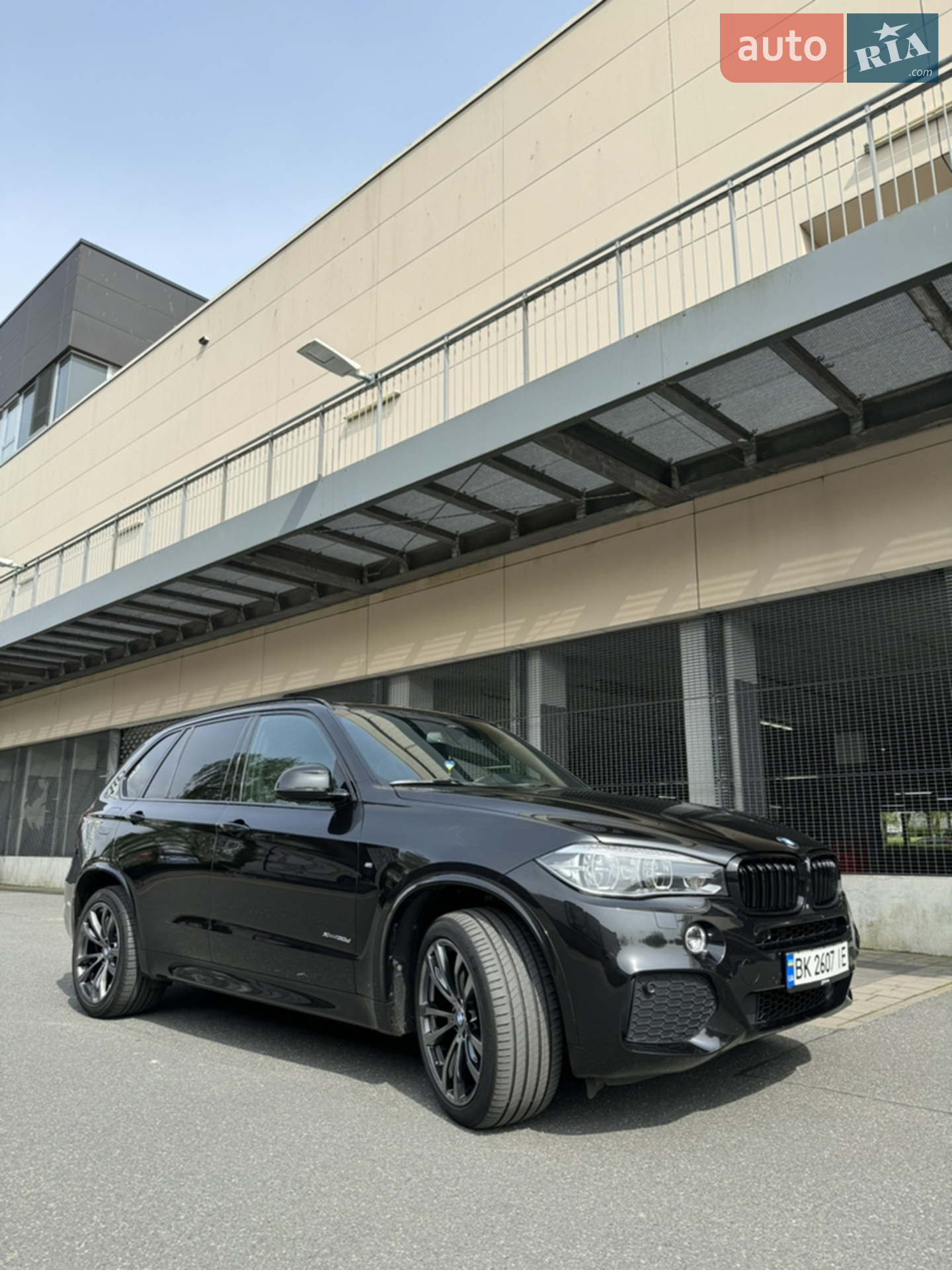2016 BMW X5 - мініатюра 2