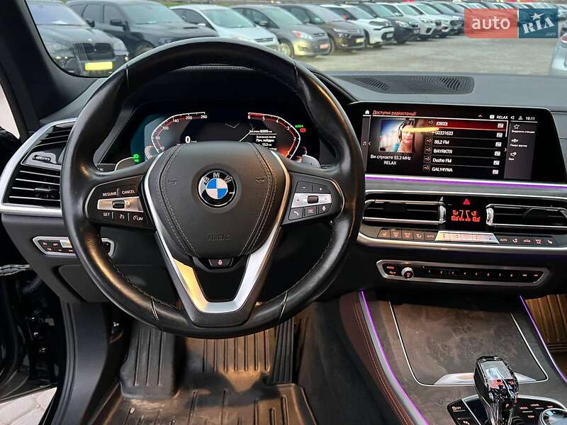 Внедорожник / Кроссовер BMW X5 2020 в Львове