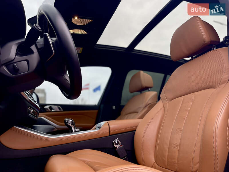 Внедорожник / Кроссовер BMW X5 2019 в Киеве