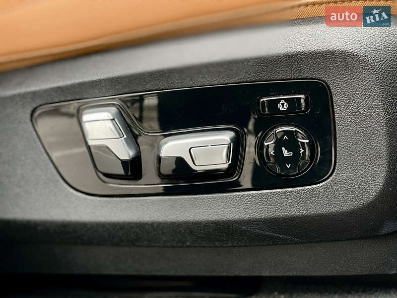 Внедорожник / Кроссовер BMW X5 2019 в Киеве