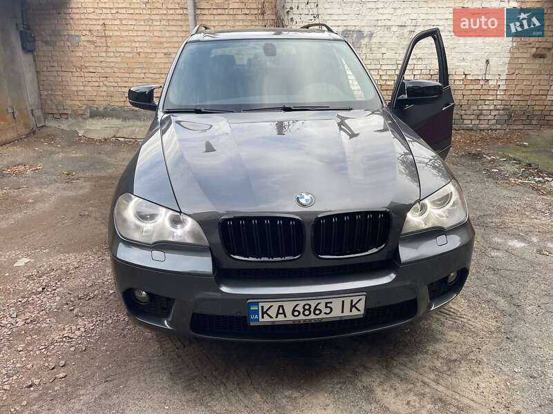 BMW X5 2011