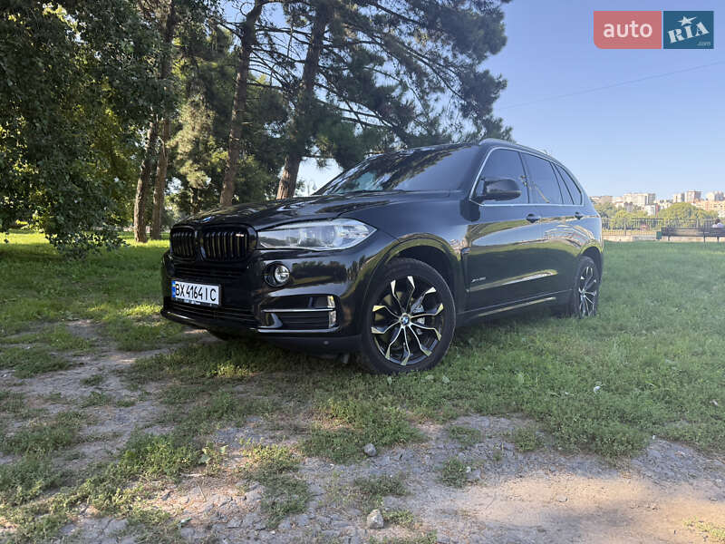 Внедорожник / Кроссовер BMW X5 2013 в Хмельницком