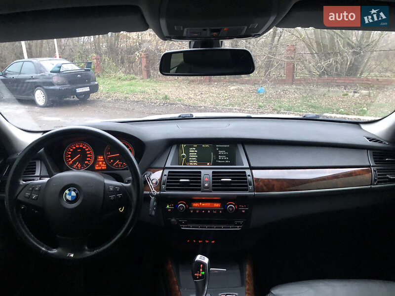 Внедорожник / Кроссовер BMW X5 2012 в Бердичеве