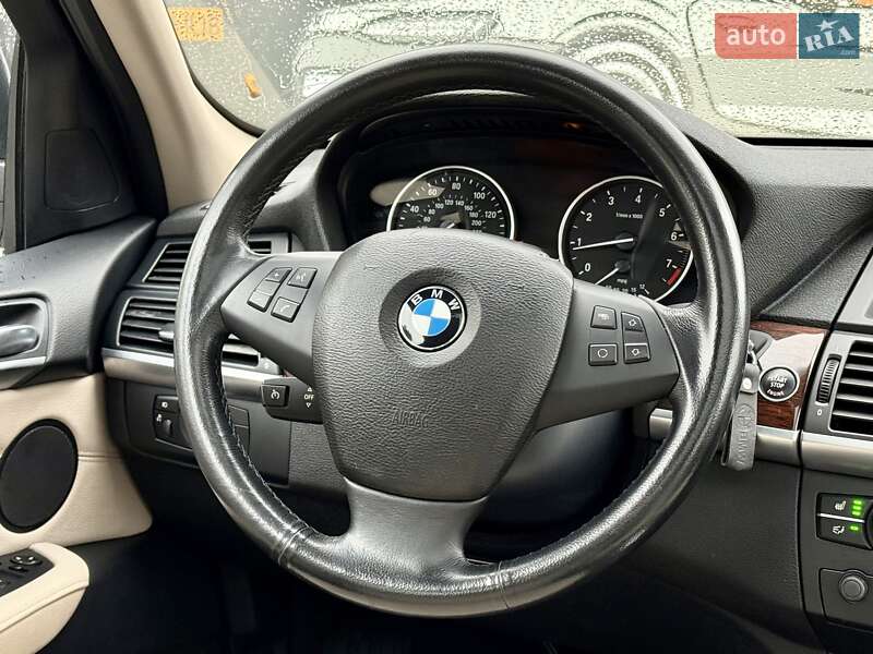 Позашляховик / Кросовер BMW X5 2011 в Харкові