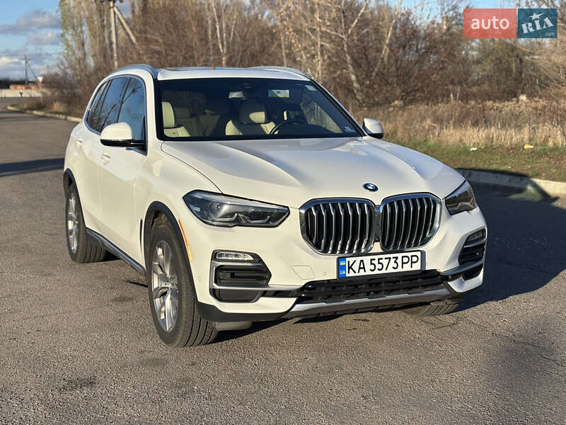 Внедорожник / Кроссовер BMW X5 2019 в Киеве