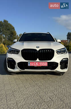 Внедорожник / Кроссовер BMW X5 2019 в Львове