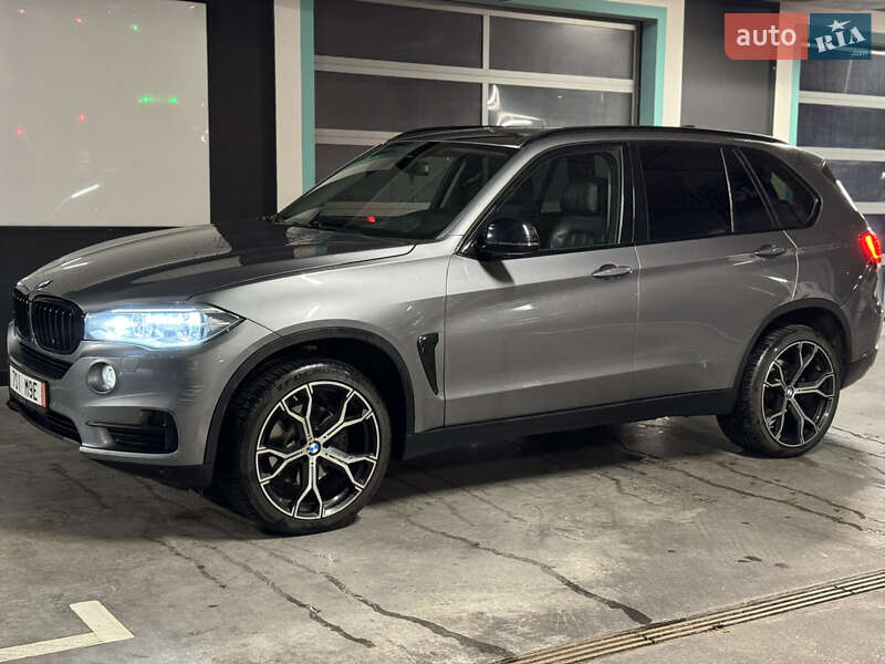 Внедорожник / Кроссовер BMW X5 2014 в Харькове