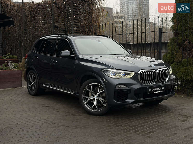 BMW X5 2019
