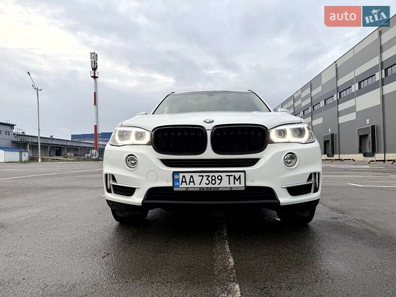 Внедорожник / Кроссовер BMW X5 2014 в Киеве