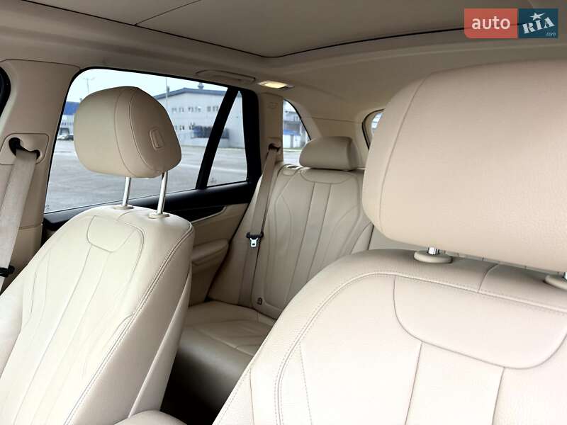 Внедорожник / Кроссовер BMW X5 2014 в Киеве