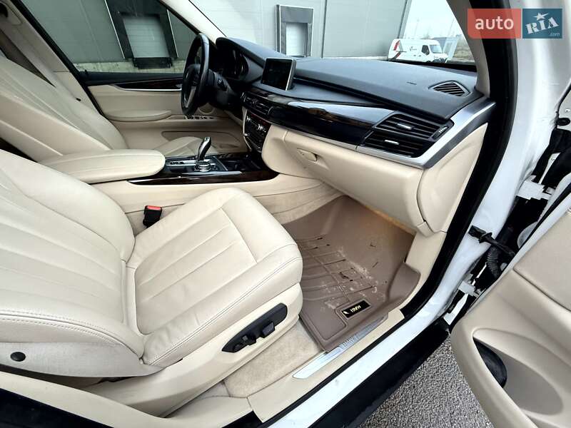 Внедорожник / Кроссовер BMW X5 2014 в Киеве