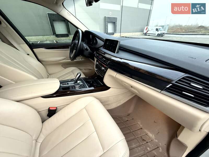 Внедорожник / Кроссовер BMW X5 2014 в Киеве