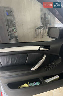 Внедорожник / Кроссовер BMW X5 2003 в Краматорске