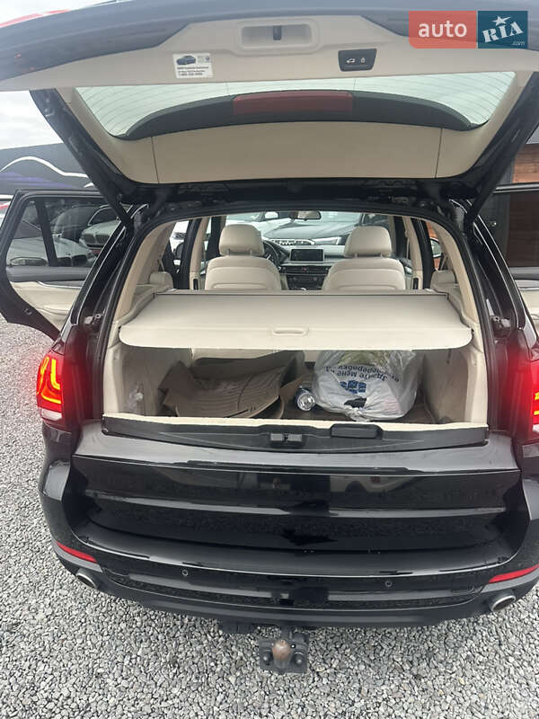 Внедорожник / Кроссовер BMW X5 2016 в Ужгороде