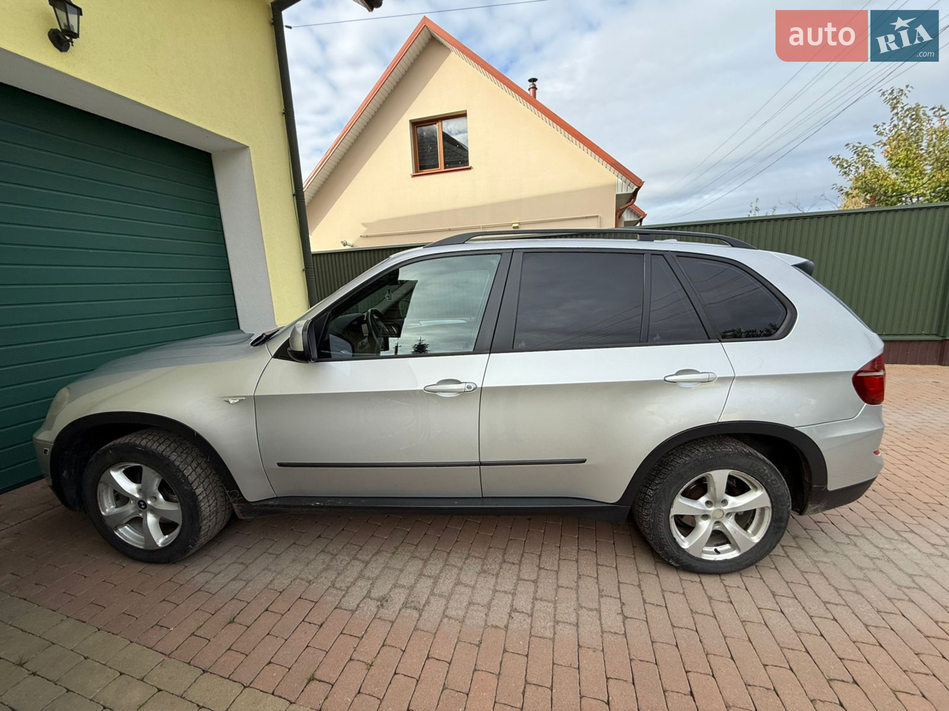 2010 BMW X5 - мініатюра 10