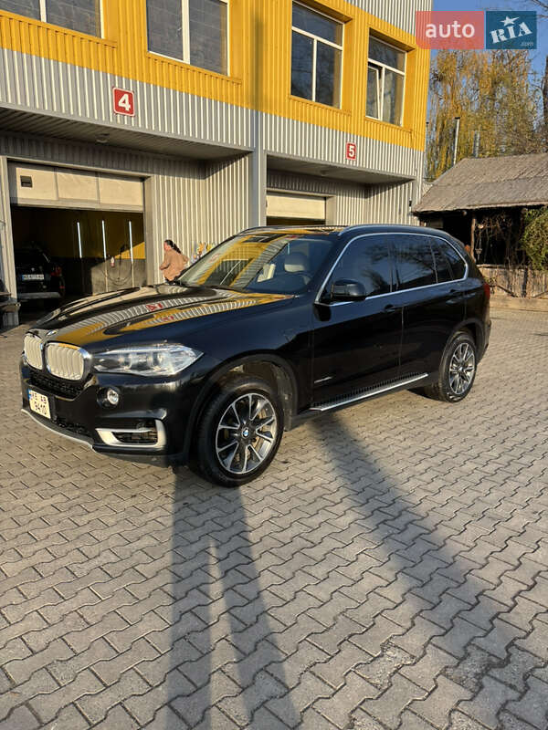 Внедорожник / Кроссовер BMW X5 2016 в Кривом Роге