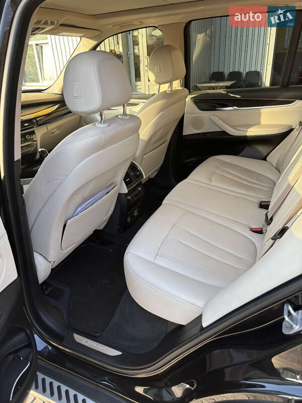 Внедорожник / Кроссовер BMW X5 2016 в Кривом Роге