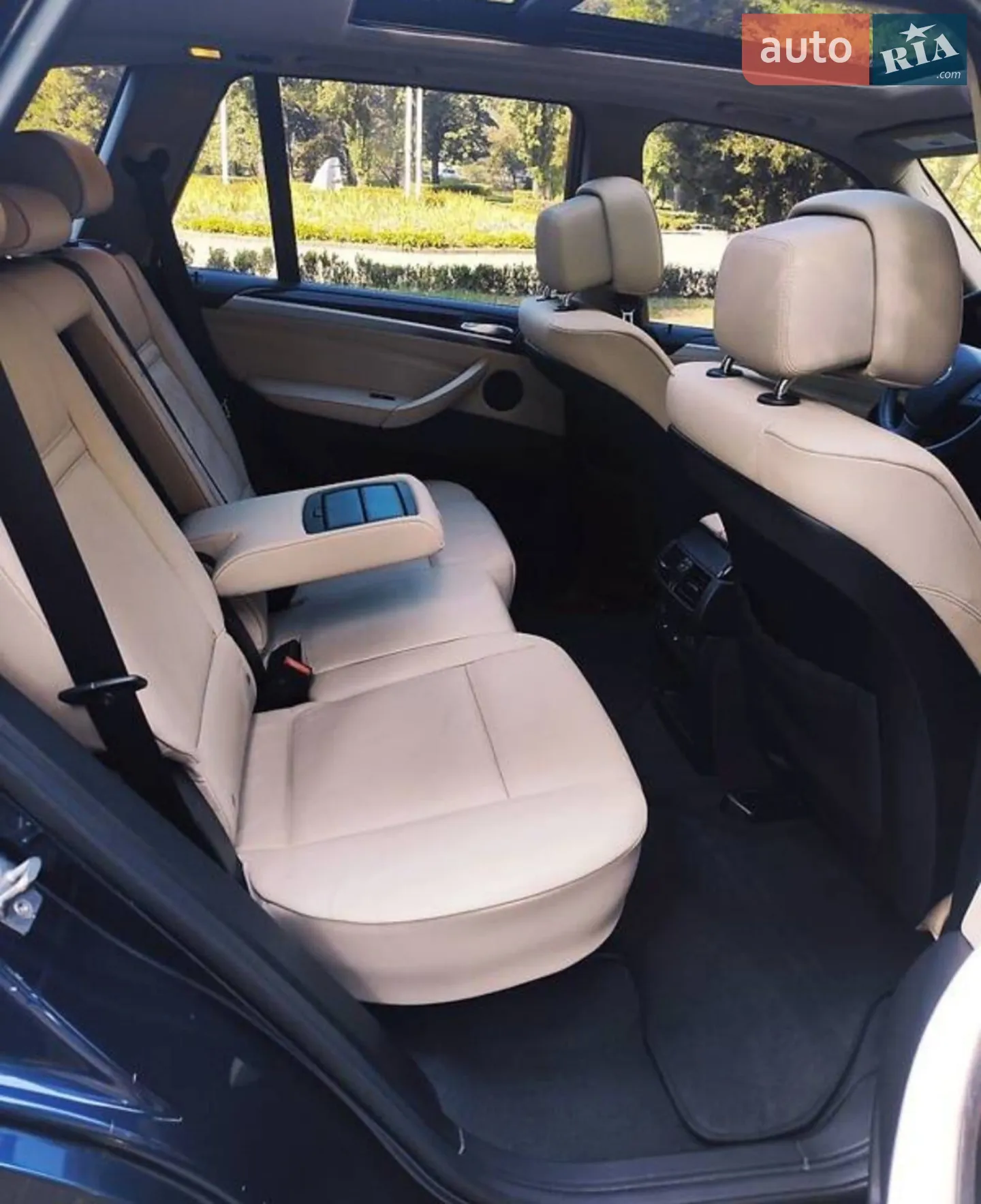 2011 BMW X5 - мініатюра 21