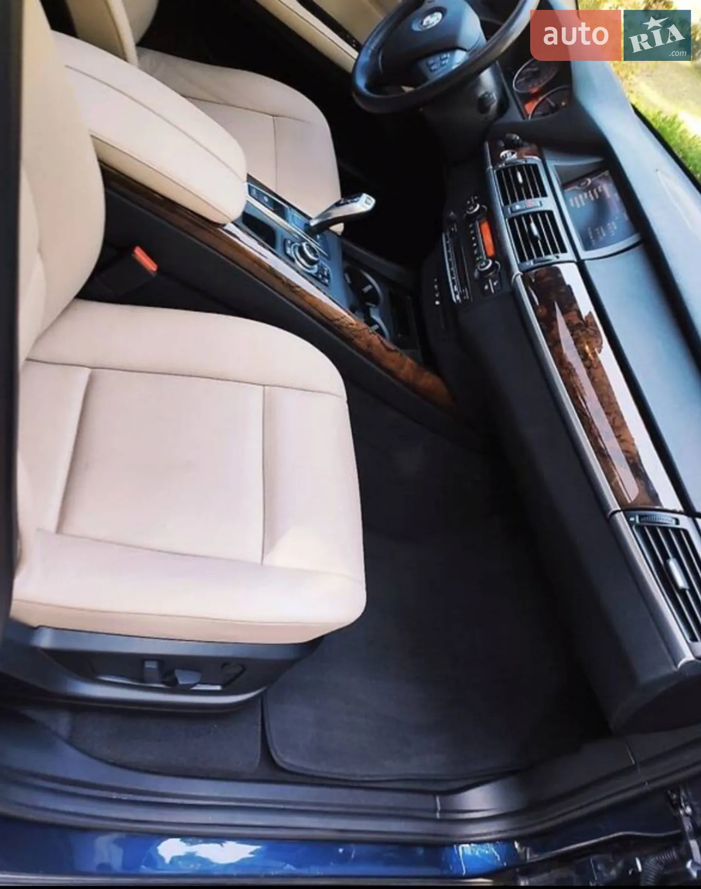 2011 BMW X5 - мініатюра 22