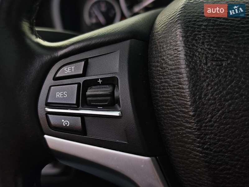 Внедорожник / Кроссовер BMW X5 2016 в Харькове