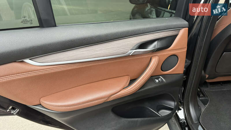 Внедорожник / Кроссовер BMW X5 2016 в Николаеве