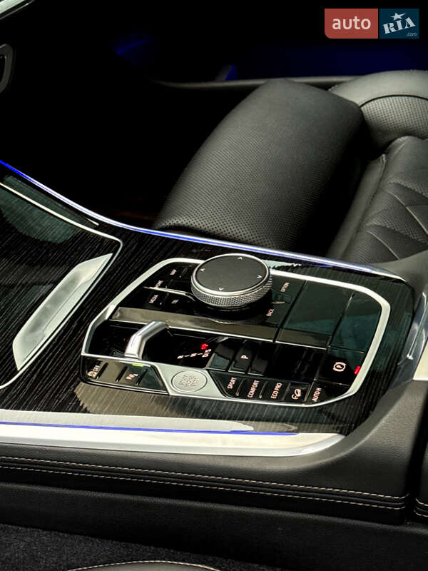 Внедорожник / Кроссовер BMW X5 2024 в Днепре