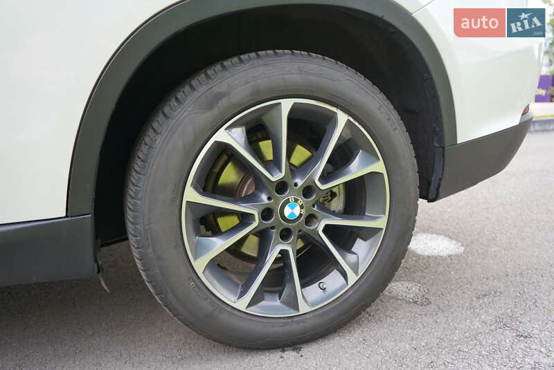 Внедорожник / Кроссовер BMW X5 2014 в Киеве