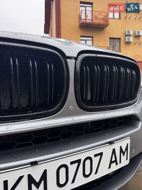 Внедорожник / Кроссовер BMW X5 2014 в Коростене