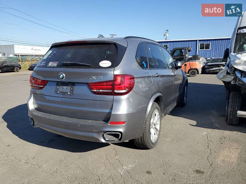 Внедорожник / Кроссовер BMW X5 2014 в Коростене