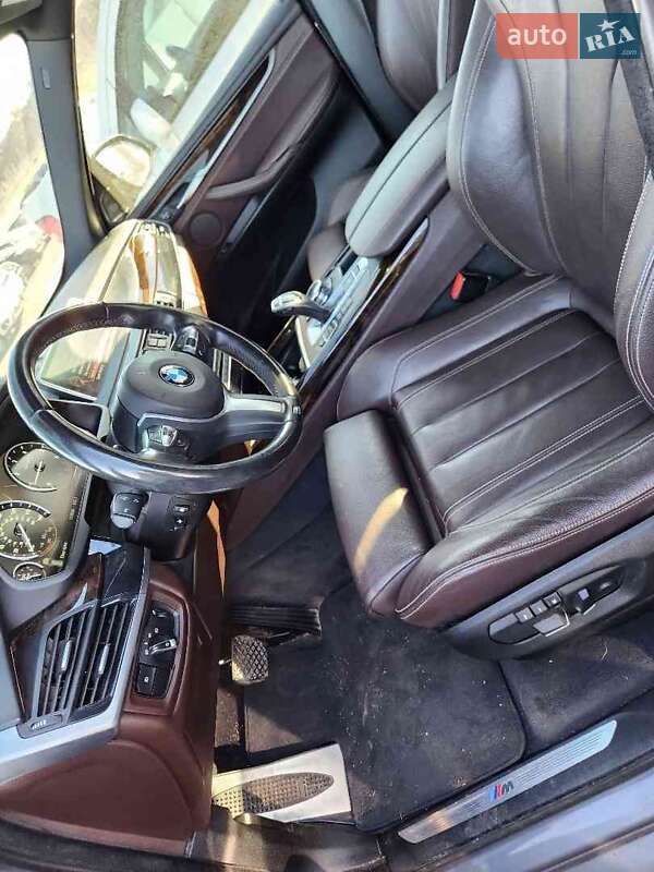 Внедорожник / Кроссовер BMW X5 2014 в Коростене