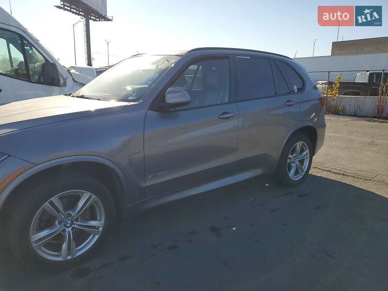Внедорожник / Кроссовер BMW X5 2014 в Коростене
