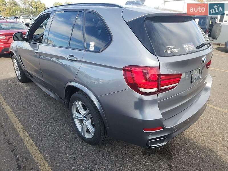Внедорожник / Кроссовер BMW X5 2014 в Коростене