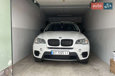 Позашляховик / Кросовер BMW X5 2012 в Івано-Франківську