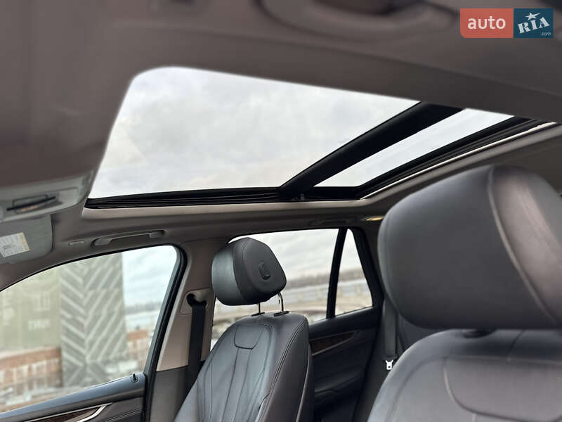 Внедорожник / Кроссовер BMW X5 2015 в Киеве