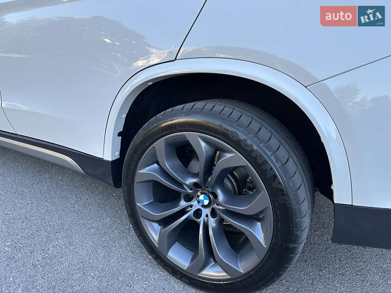 Внедорожник / Кроссовер BMW X5 2017 в Никополе