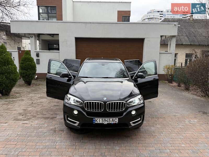 Внедорожник / Кроссовер BMW X5 2016 в Киеве