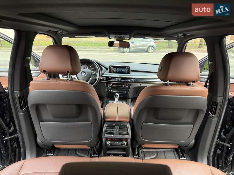 Внедорожник / Кроссовер BMW X5 2016 в Киеве