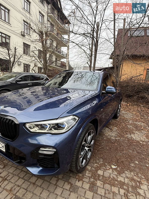 Внедорожник / Кроссовер BMW X5 2020 в Киеве