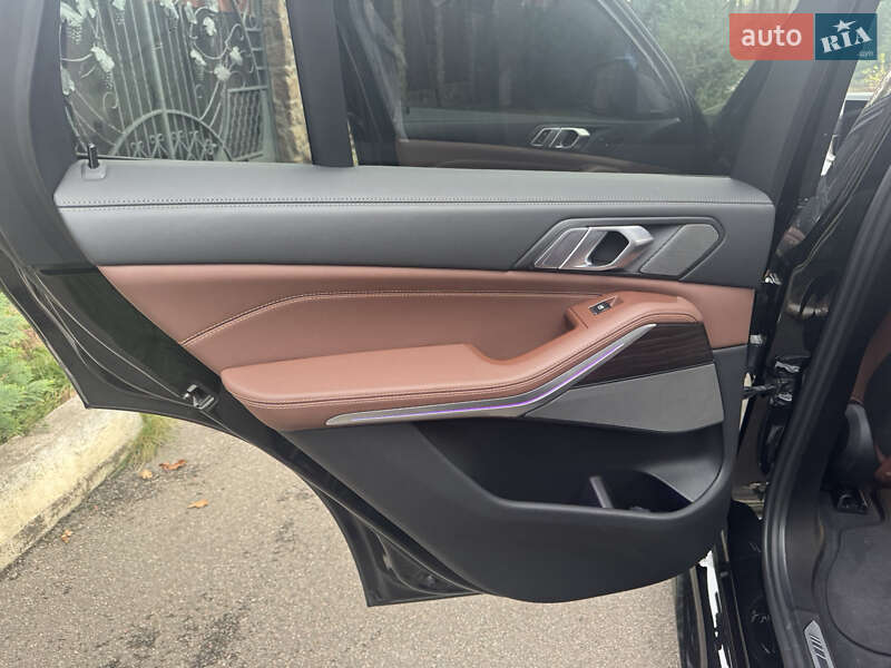 Внедорожник / Кроссовер BMW X5 2023 в Киеве