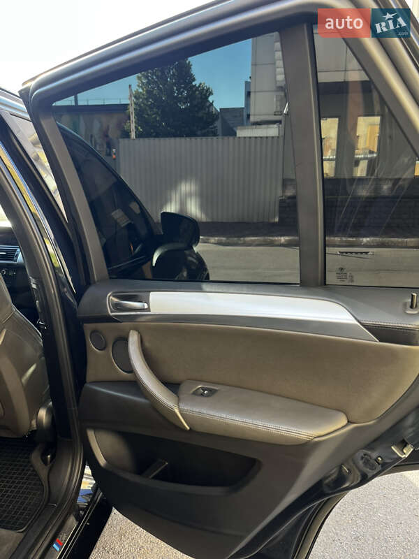 Позашляховик / Кросовер BMW X5 2012 в Дніпрі фото 19 Позашляховик / Кросовер BMW X5 2012 в Дніпрі