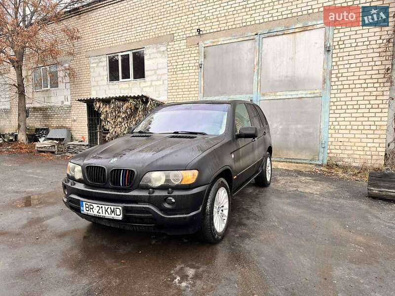 Внедорожник / Кроссовер BMW X5 2002 в Костополе