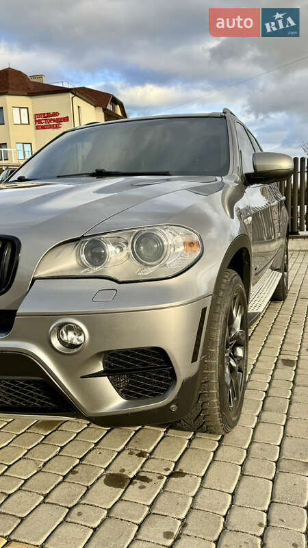 Внедорожник / Кроссовер BMW X5 2013 в Староконстантинове