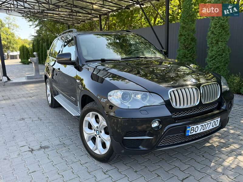 Внедорожник / Кроссовер BMW X5 2011 в Теребовле