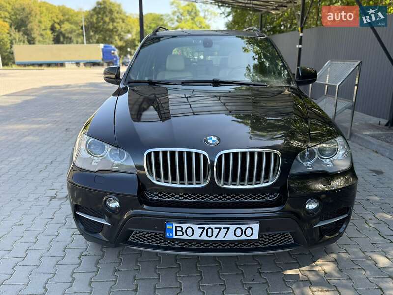 Внедорожник / Кроссовер BMW X5 2011 в Теребовле