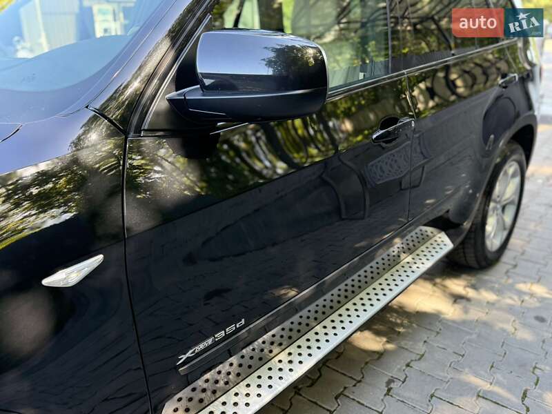 Внедорожник / Кроссовер BMW X5 2011 в Теребовле