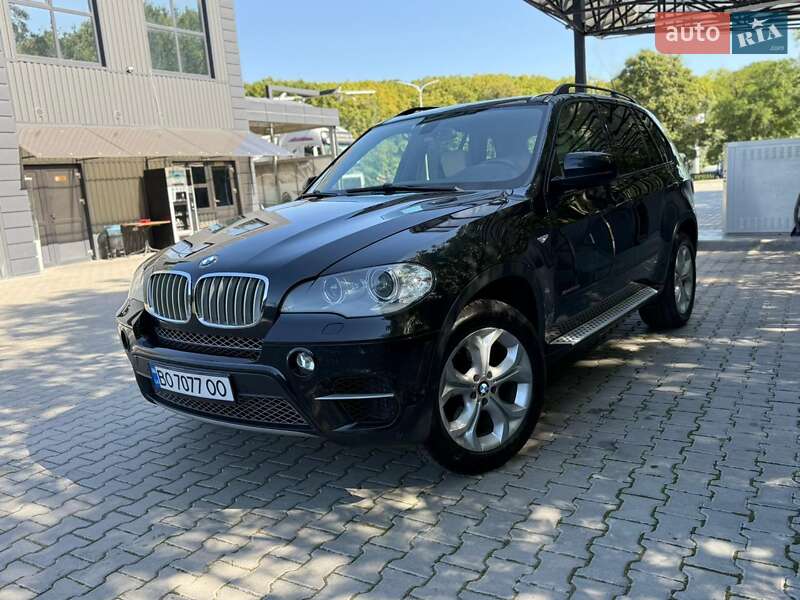 Внедорожник / Кроссовер BMW X5 2011 в Теребовле