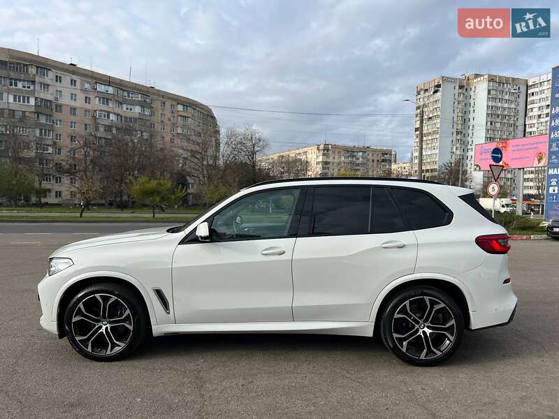 Внедорожник / Кроссовер BMW X5 2019 в Одессе