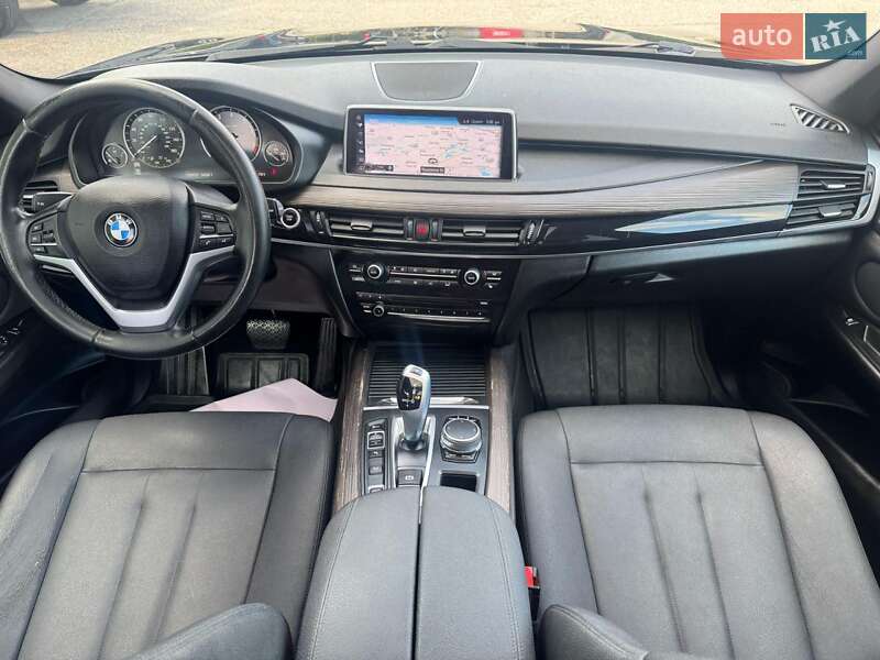 Внедорожник / Кроссовер BMW X5 2017 в Одессе