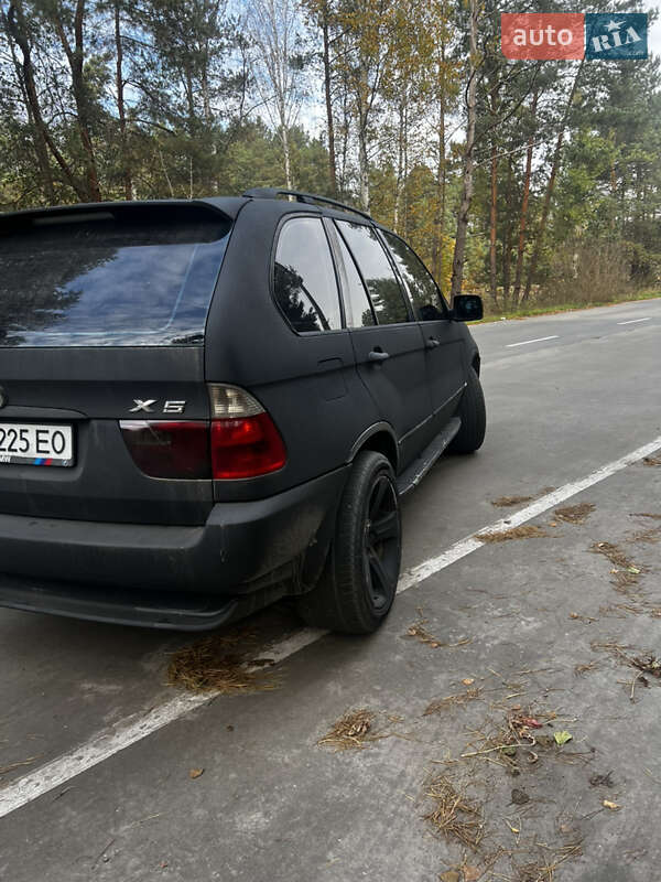 Внедорожник / Кроссовер BMW X5 2004 в Славуте