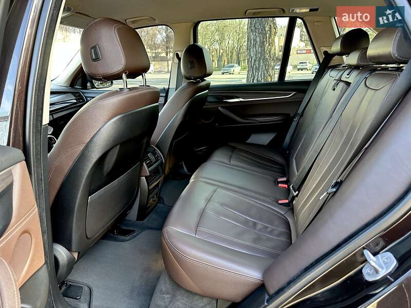 Позашляховик / Кросовер BMW X5 2016 в Харкові